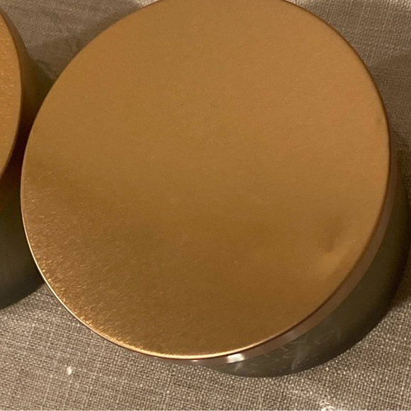 Lot of 2 SAND + FOG Mahogany & Teakwood Candle 12 oz - Picture 4 of 11